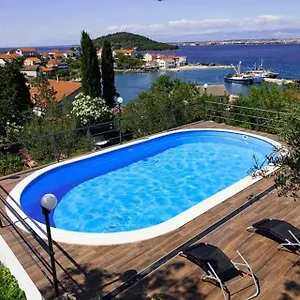 Franov On Island Ugljan With The Pool, Bbq And Beautiful Sea-view! Appartement